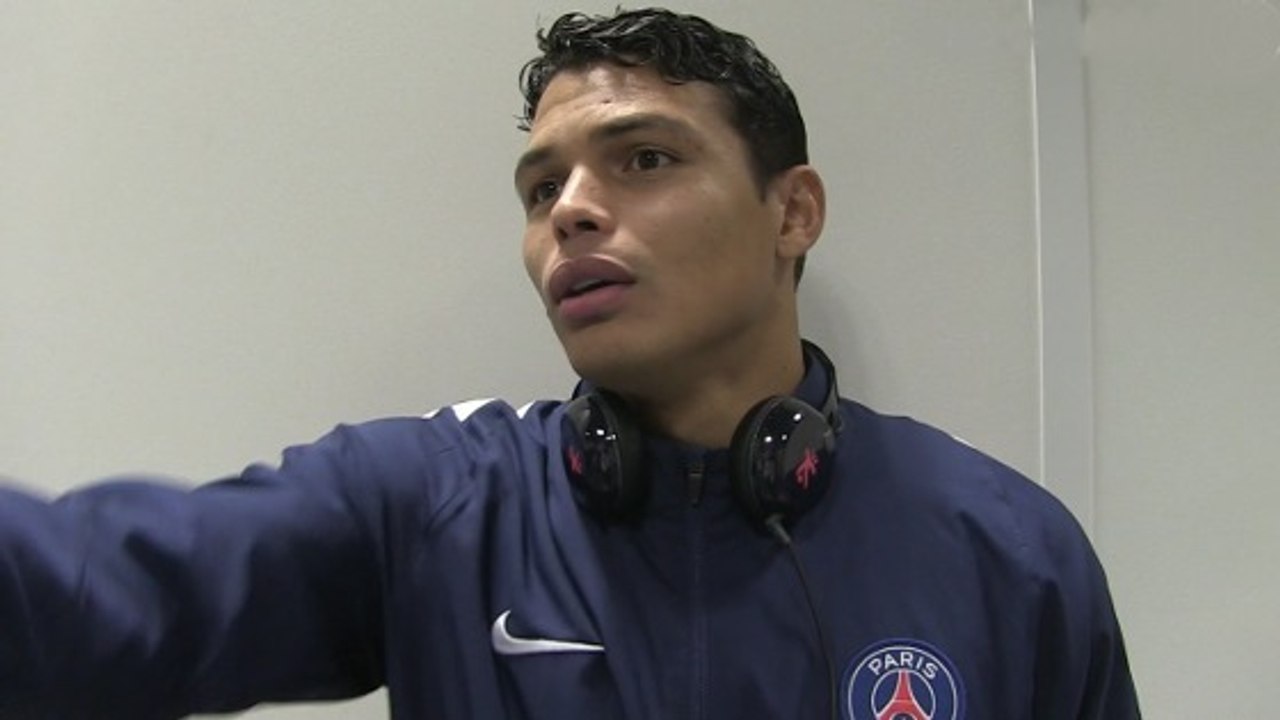 PSG : Thiago Silva s'énerve contre le coiffeur d'Edinson Cavani