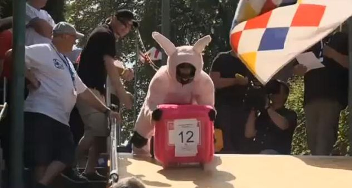 Allemagne : Découvrez le championnat de course... sur poubelles !