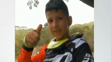 Niño promesa del motocross fue arrollado por conductor de un vehículo