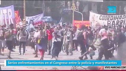 Serios enfrentamientos en el Congreso entre la policía y manifestantes