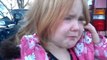 Cette fillette en pleurs à cause d'Obama et Romney fait le buzz !