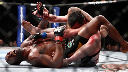 Anderson Silva réussit la plus belle soumission de l'histoire de l'UFC face à Chael Sonnen