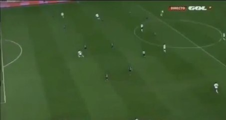 But Adil Rami : Regardez son tir de 50 mètres lors du match Valence - Llagostera