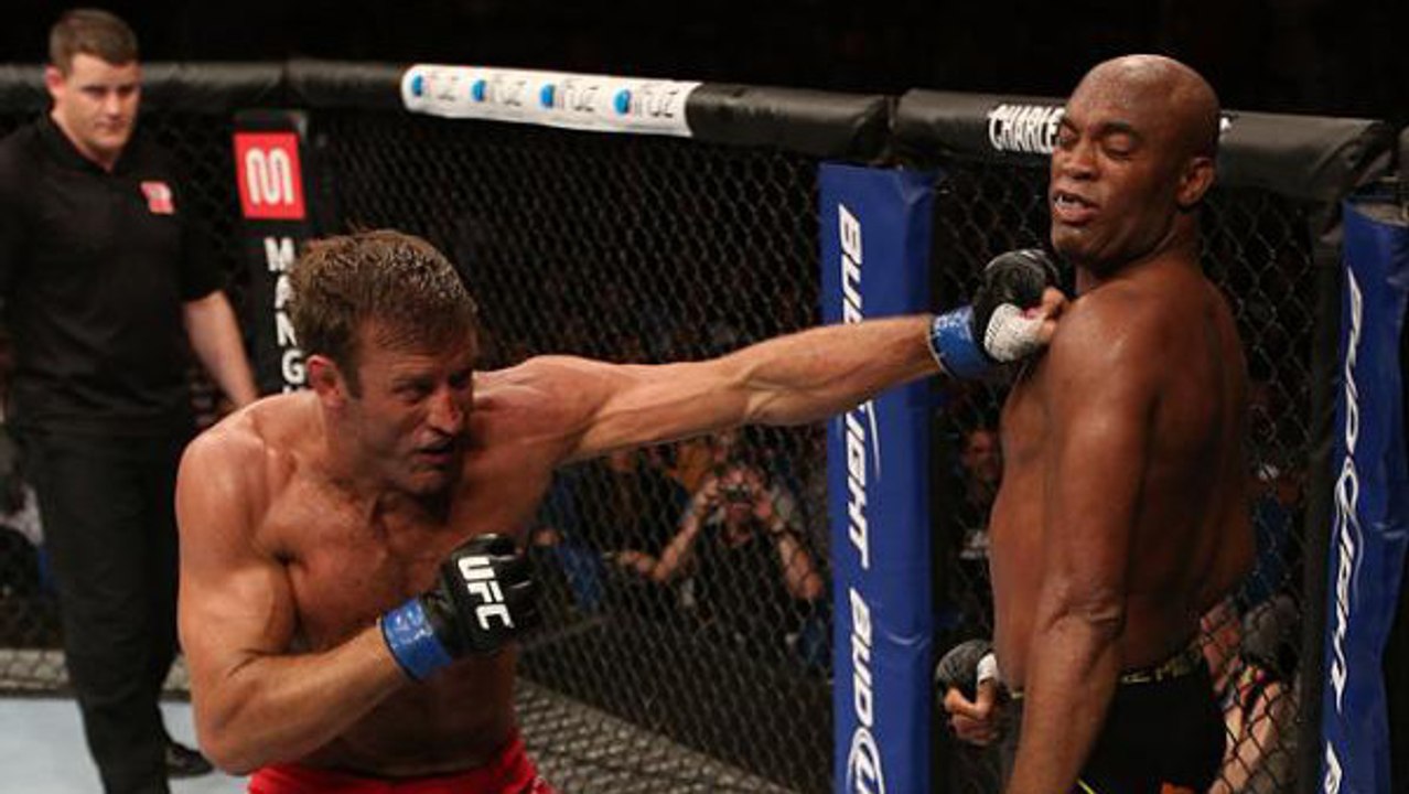 UFC : Anderson Silva ridiculise Stephan Bonnar