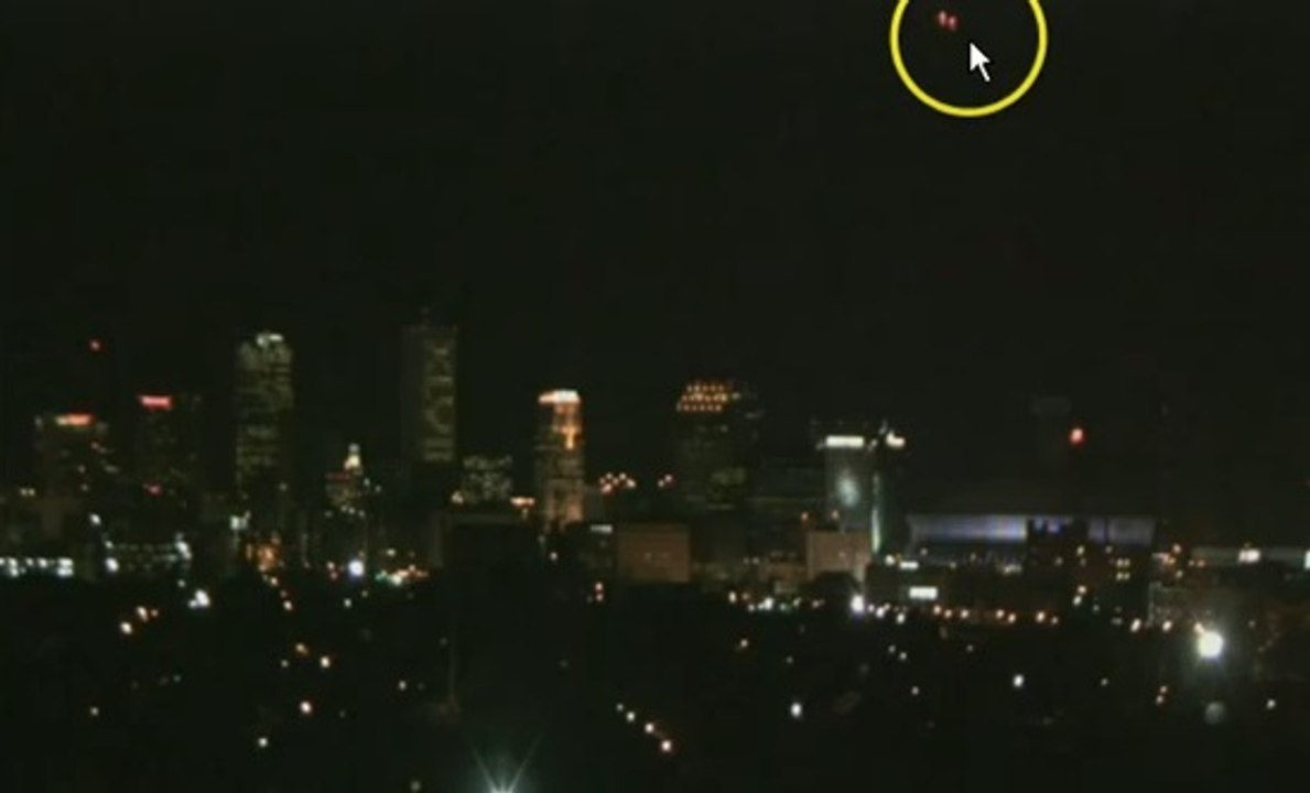 Est-ce un OVNI qui a plongé le stade du Superbowl dans le noir ?
