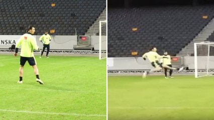 Zlatan Ibrahimovic réalise un enchaînement de folie à l'entraînement avec la Suède
