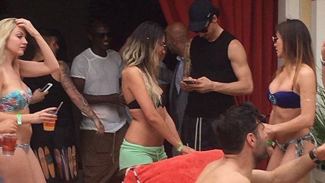 PSG : Zlatan Ibrahimovic, Marco Verratti, Javier Pastore et Salvatore Sirigu fêtent la Coupe de la Ligue à Las Vegas