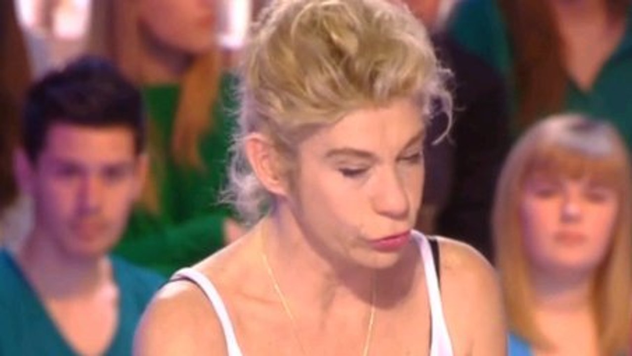 Frigide Barjot : Elle évoque Karl Zéro et fond en larmes sur D8