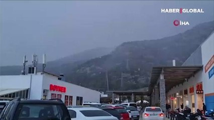 Muğla'nın Bodrum ilçesinde kar yağdı