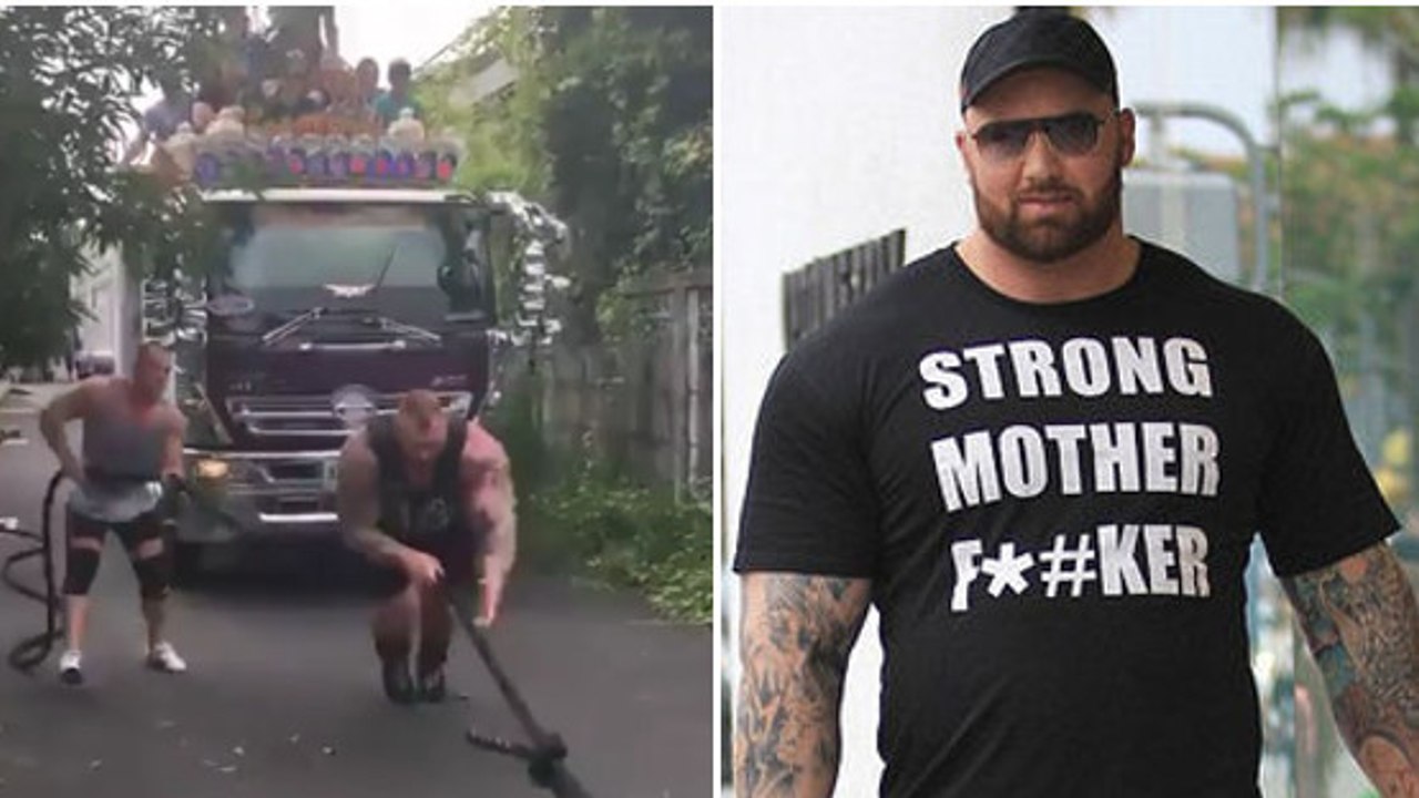 Hafbor Björnsson, la Montagne de Game Of Thrones, pousse un camion