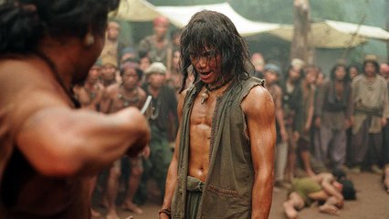 Tony Jaa impressionnant dans une scène d'anthologie de Ong Bak 2