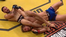 UFC 200 : Sage Northcutt réussit miraculeusement à se sortir d'un arm lock pour l'emporter sur Enrique Marin