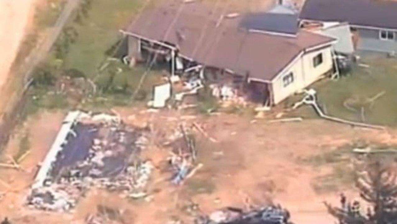 Suite à une dispute avec ses voisins, Barry Swegle détruit le quartier au bulldozer