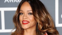 Rihanna à Birmingham : elle frappe un fan avec son micro en plein concert
