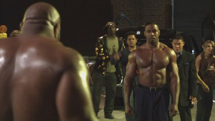 Quand Michael Jai White affrontait Bob Sapp dans "Blood and Bone"