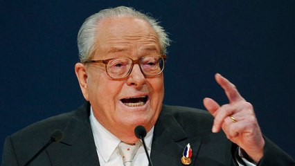 Jean-Marie Le Pen : A Nice, il parle de la présence ''urticante'' et ''odorante'' des Roms