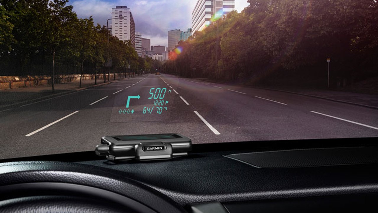 Nouveau GPS Garmin : le HUD projette votre itinéraire sur le pare-brise !