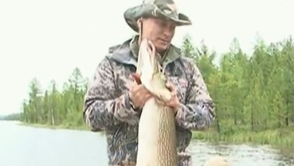 Vladimir Poutine : La partie de pêche du président russe fait rire les internautes