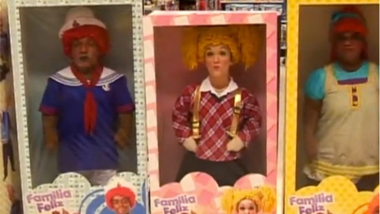 Caméra cachée : Un magasin  installe des poupées vivantes pour faire peur aux clients