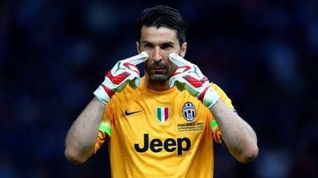 Selon Gianluigi Buffon, le meilleur attaquant actuellement est Edin Dzeko