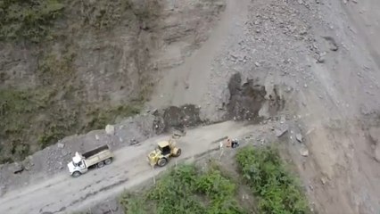 Continúa la búsqueda de personas desaparecidas tras derrumbe en Antioquia