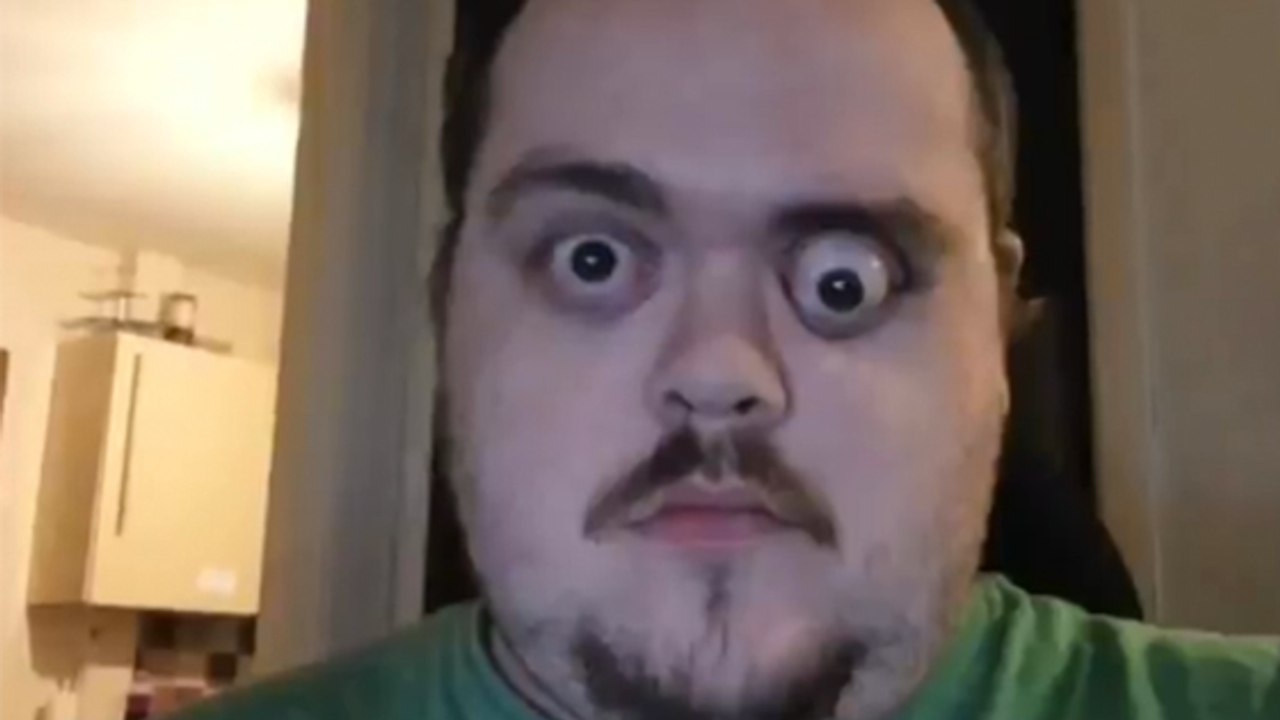 John Edward Doyle, l'homme qui fait danser ses yeux hors de ses orbites sur Daft Punk