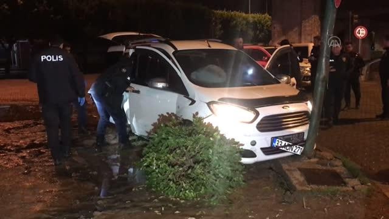 Polisten kaçarken kaza yapan şüpheliler yakalandı