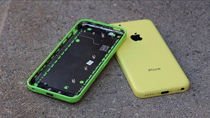 iPhone 5C : le châssis du smartphone low-cost d'Apple dévoilé dans une vidéo