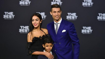 La réaction hilarante de Cristiano Ronaldo quand il voit sa copine avec un autre mec