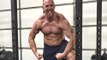 Un coach de muscu révèle son entraînement basique pour gagner plus de 10 kilos de muscles