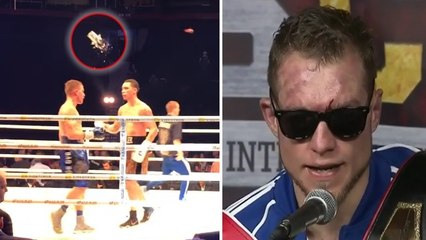 Un boxeur prend un seau à glace en pleine tête à cause d'une bagarre dans le public