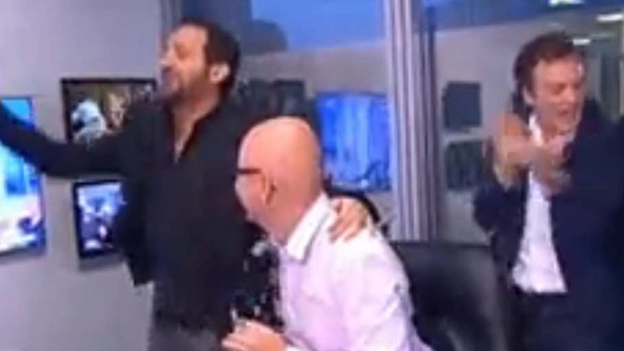 Touche pas à mon poste : Cyril Hanouna, Zaz et Jonathan Lambert interrompent une réunion du patron du groupe Canal