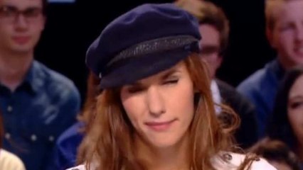 La Météo du Grand Journal : Regardez ce que Doria Tillier a osé dire à Amanda Lear