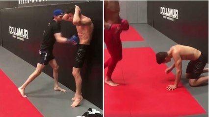 La drôle de façon de fêter son anniversaire d'un combattant de MMA