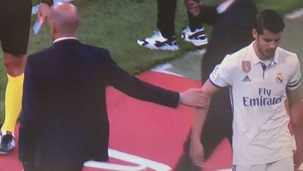Déçu de sortir, Alvaro Morata s'en prend à Zinédine Zidane en l'insultant