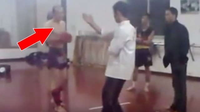 Un spécialiste de wing-chun relève le défi d'un combattant de muay-thaï