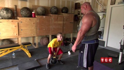 Cette famille est considérée comme "la famille la plus forte du monde", découvrez leur quotidien