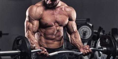 Voilà pourquoi le split training vous aide à mieux progresser