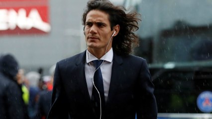 Edinson Cavani ne veut pas se faire payer des costumes par l'équipementier du PSG Hugo Boss