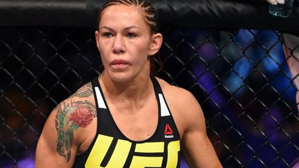 Cris Cyborg va défendre sa ceinture contre Holly Holm à l'UFC 219
