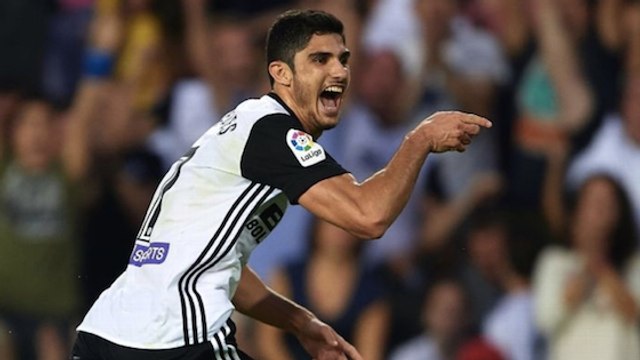 Mercato : le PSG réclame 70 millions d'euros pour Gonçalo Guedes