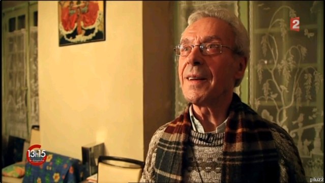 François Hollande : L'abbé Valence veut faire écouter du Reggae au président