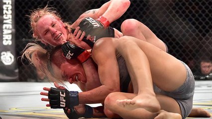 L'arbitre Mario Yamasaki sûrement suspendu après son arrêt très tardif lors de Valentina Shevchenko - Priscila Cachoeira