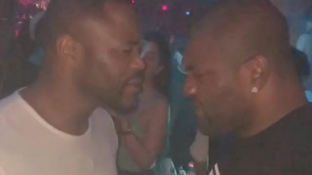 Quand les deux vieux ennemis Rashad Evans et Rampage Jackson se croisent en boîte