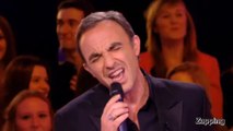 Le Grand Journal : Nikos Aliagas bluffe les spectateurs en chantant face à Antoine de Caunes