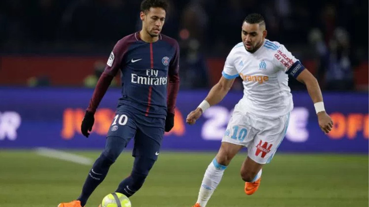 PSG-OM : Dimitri Payet menace Neymar devant l'arbitre