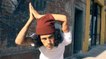 Les contorsionnistes Turf Bieber et Kidd Strobe réalisent un breakdance qui va vous donner mal aux bras