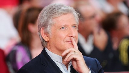 Patrick Sébastien veut lancer sa propre émission de strip-tease