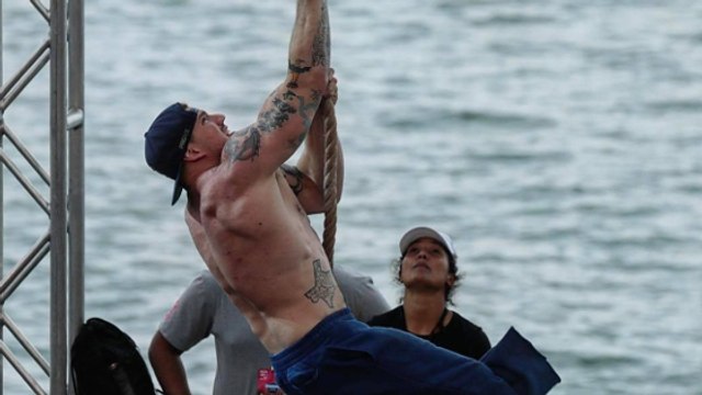 Ce coach de CrossFit amputé des deux jambes est une machine de guerre !