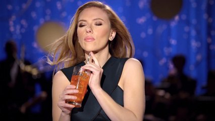 Scarlett Johansson : Découvrez sa publicité non censurée pour le Superbowl 2014